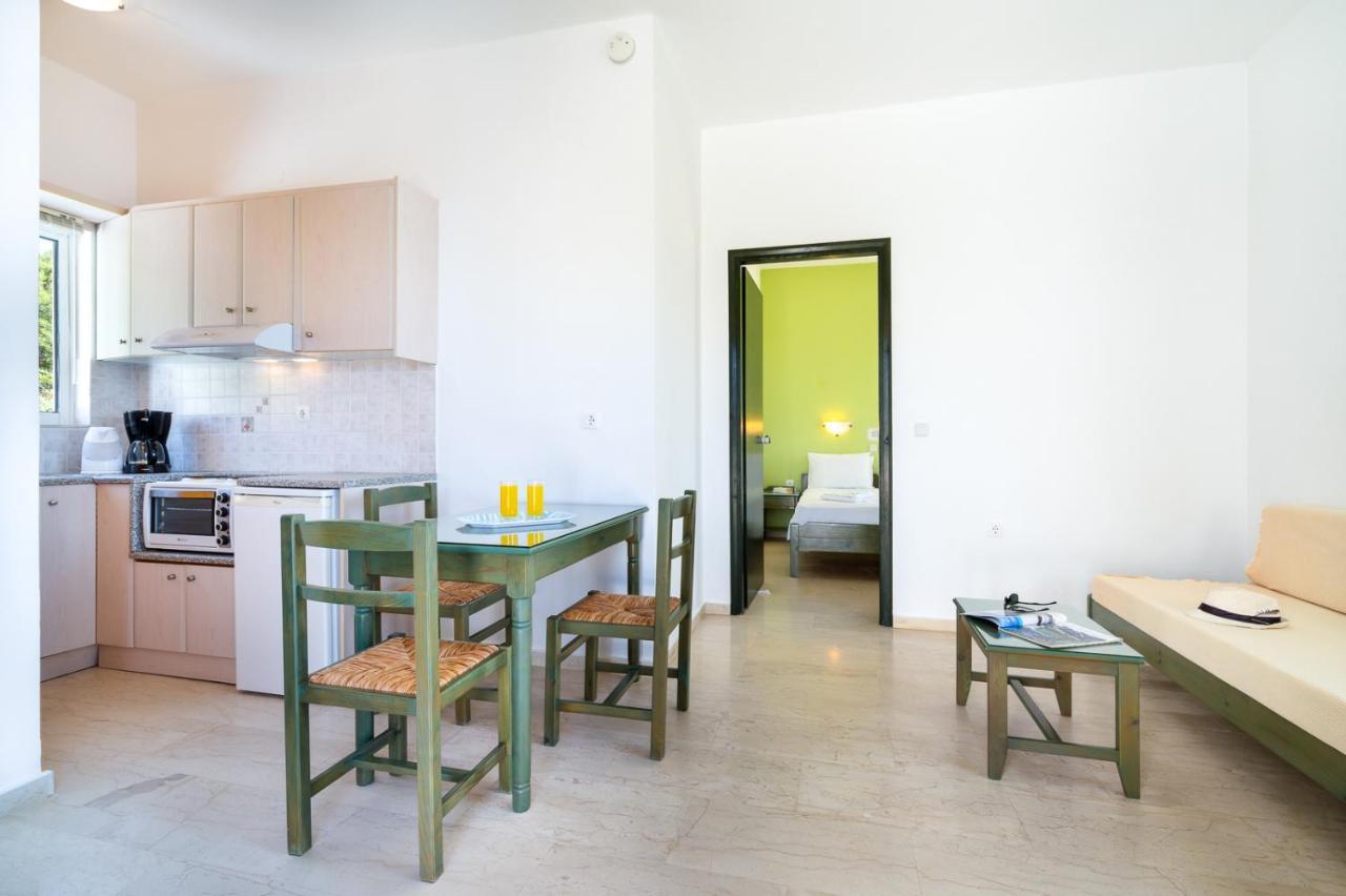 Eolos Apartments Hriszí Aktí Haniá Kültér fotó